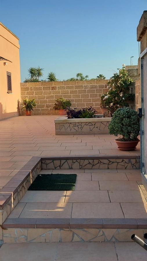 Oniro Specchia Bed and Breakfast Εξωτερικό φωτογραφία