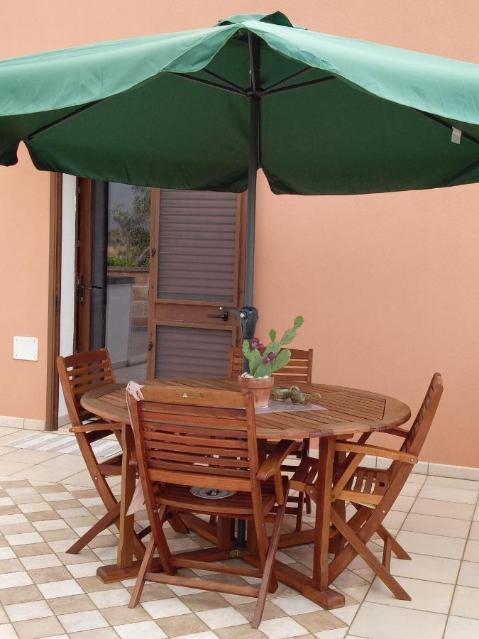 Oniro Specchia Bed and Breakfast Εξωτερικό φωτογραφία