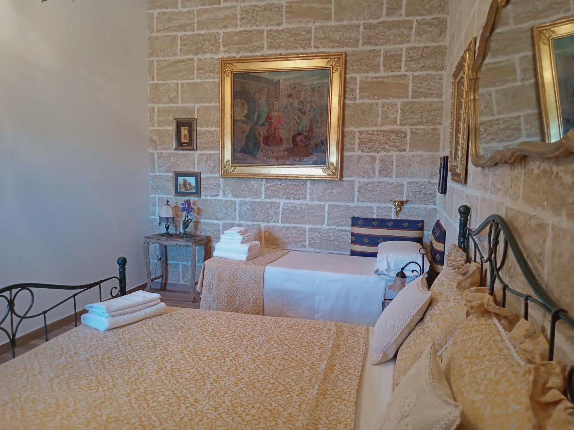 Oniro Specchia Bed and Breakfast Εξωτερικό φωτογραφία